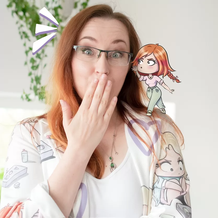 Agnieszka na zdjeciu ze swoim avatarem. Avatar mówi jej na ucha, Agnieszka ma zaskoczoną minę.